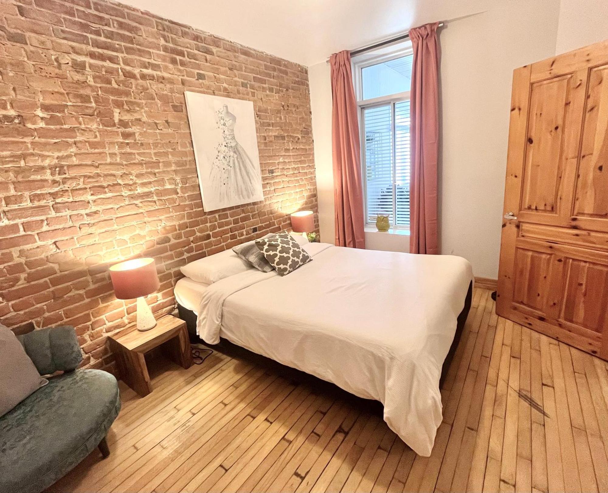 Mtlvacationrentals - The City Chalet Montréal Eksteriør billede
