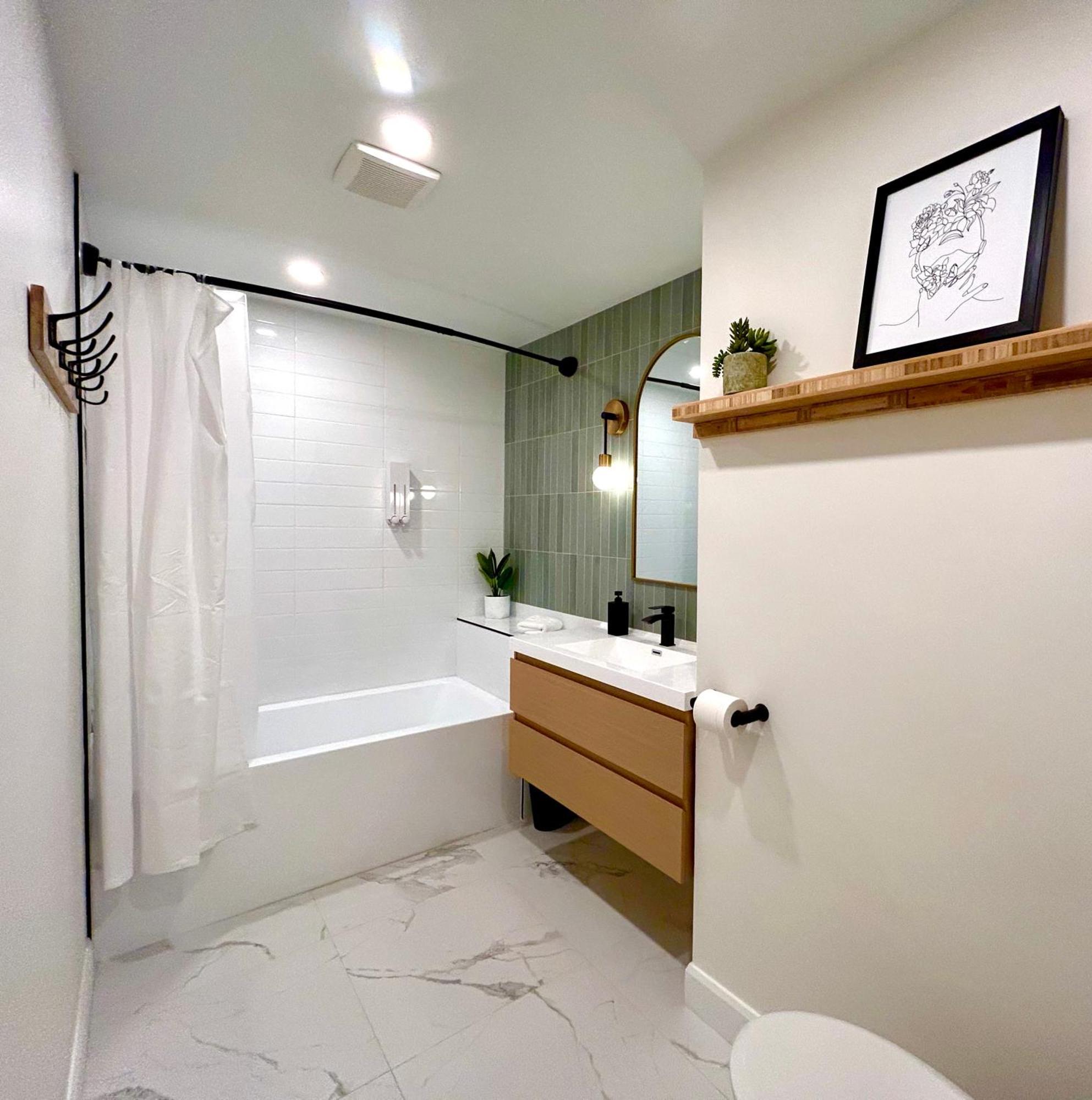 Mtlvacationrentals - The City Chalet Montréal Eksteriør billede