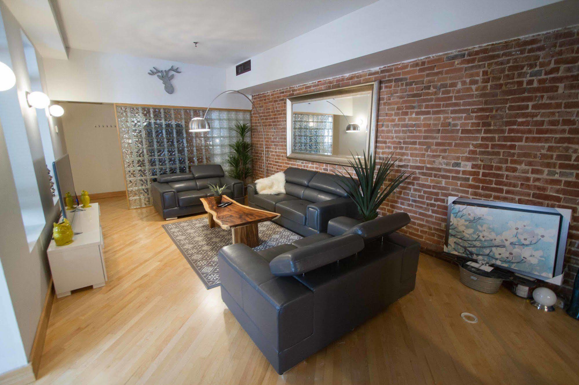Mtlvacationrentals - The City Chalet Montréal Eksteriør billede